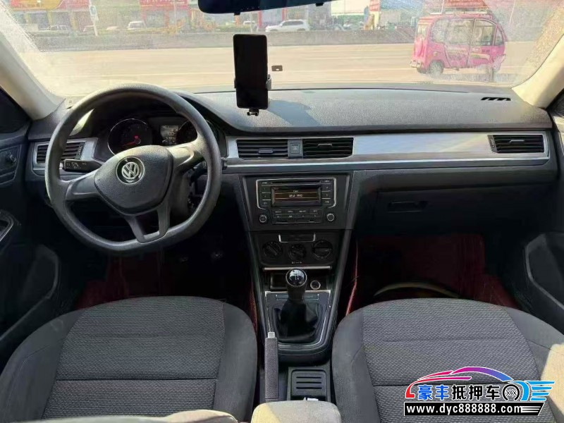 20年大众宝来轿车抵押车出售