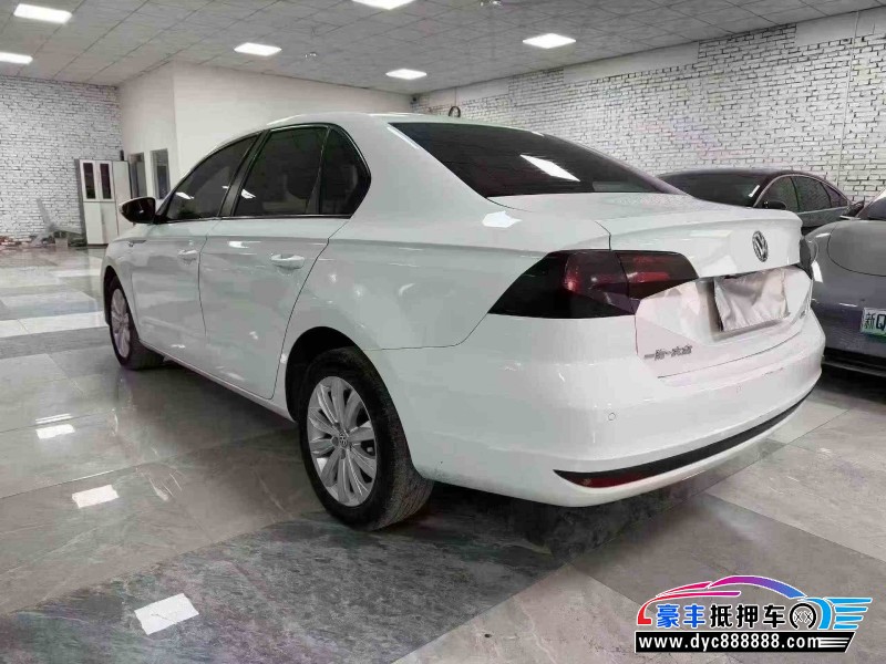 20年大众宝来轿车抵押车出售