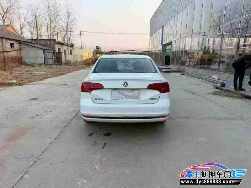 18年大众宝来轿车抵押车出售