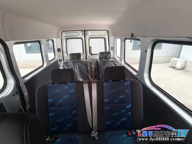 23年东风御风轿车抵押车出售