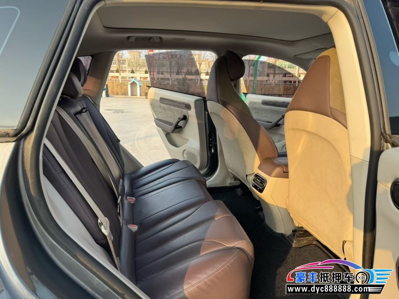 22年零跑C11轿车抵押车出售