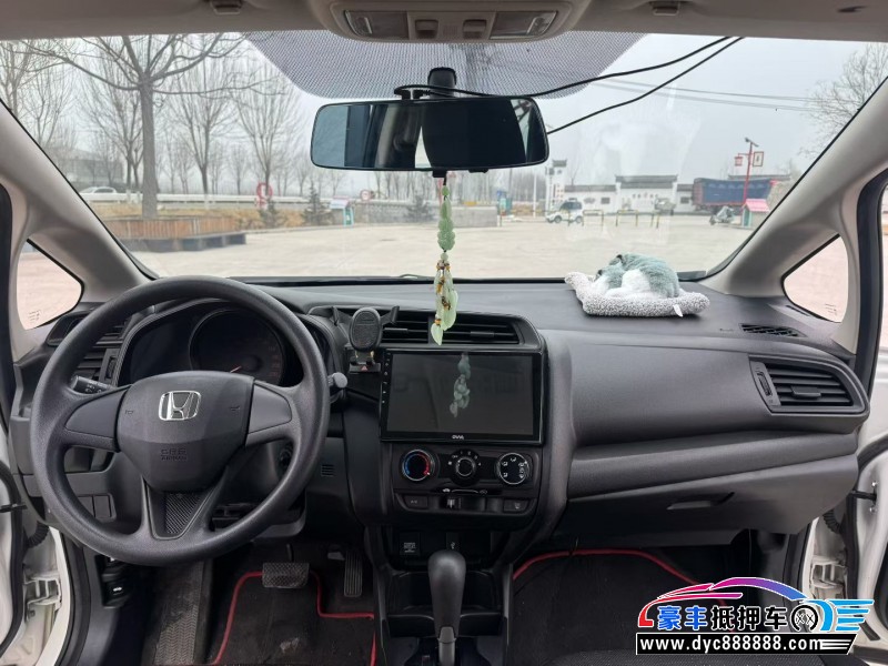 19年本田飞度轿车抵押车出售