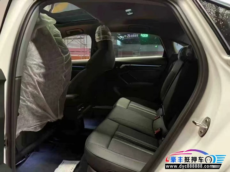 25年奥迪A3轿车抵押车出售