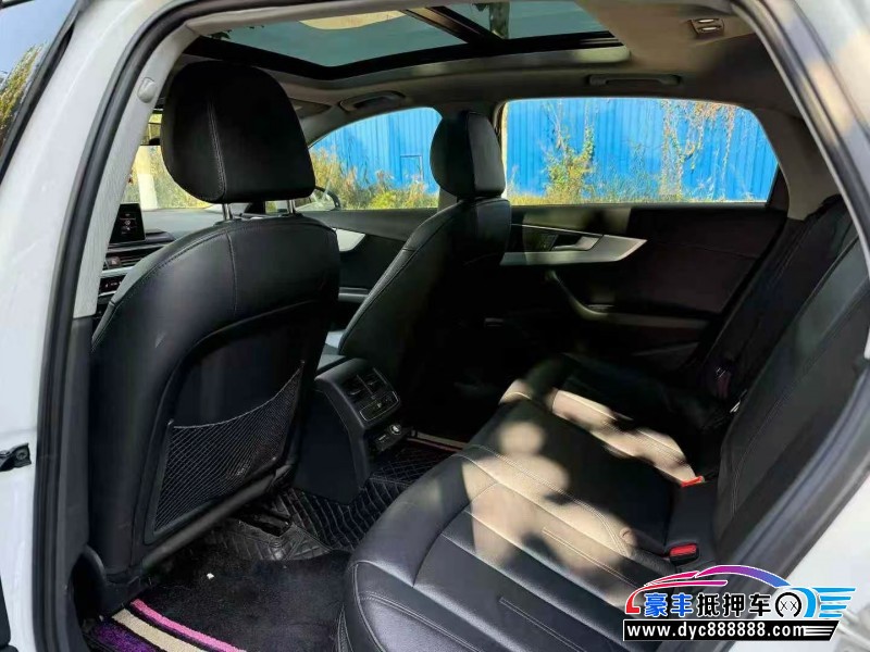 19年奥迪A4L轿车抵押车出售