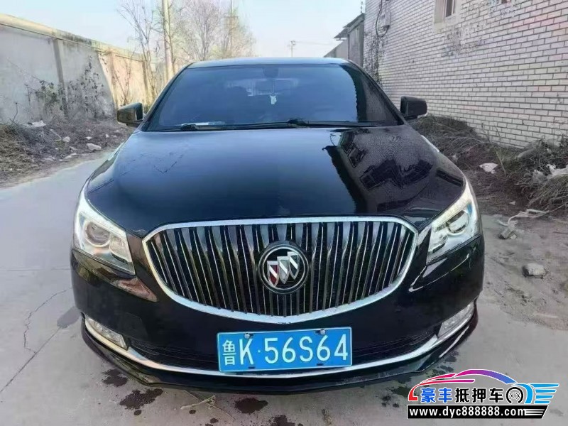 15年别克君越轿车抵押车出售