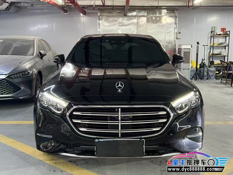 24年奔驰E轿车抵押车出售