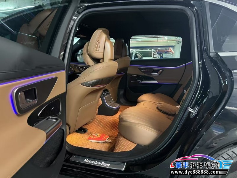 24年奔驰E轿车抵押车出售