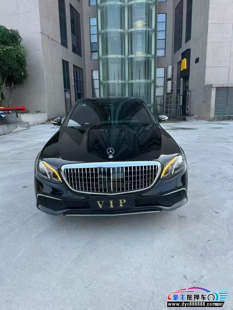 18年奔驰E轿车抵押车出售