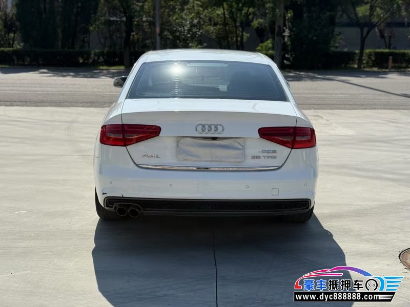 16年奥迪A4L轿车抵押车出售