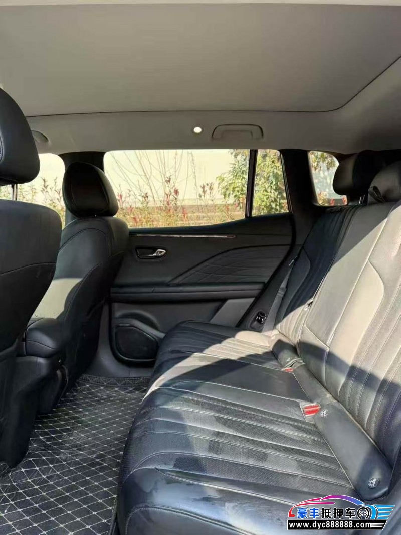 25年埃安霸王龙轿车抵押车出售