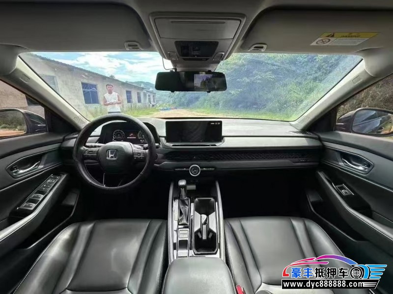 24年本田雅阁轿车抵押车出售