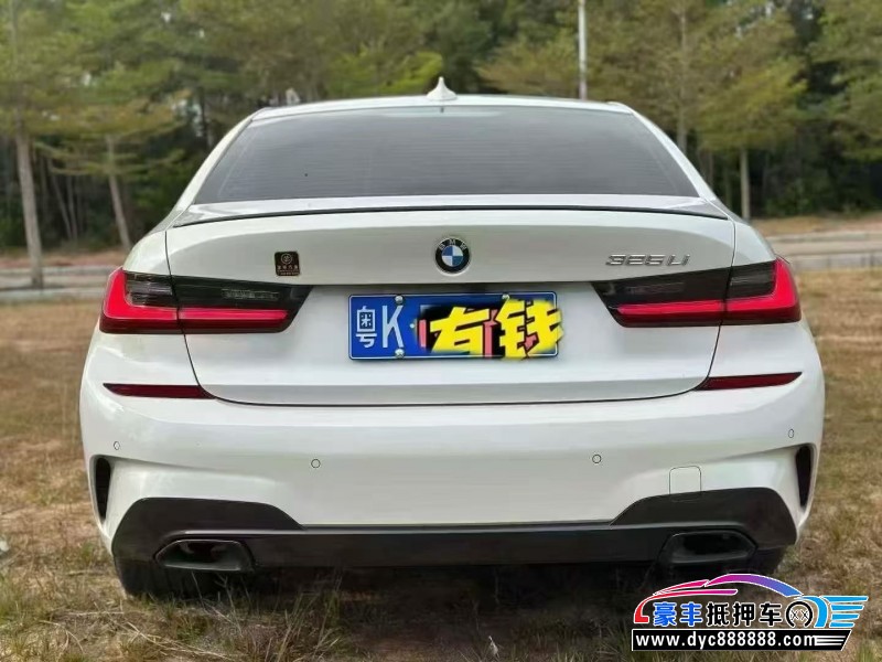 22年宝马3系轿车抵押车出售