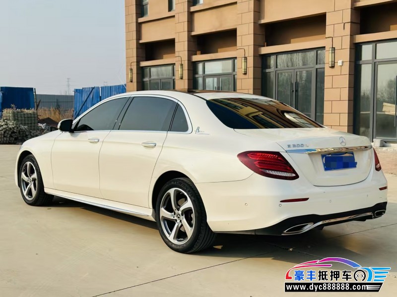 19年奔驰E轿车抵押车出售