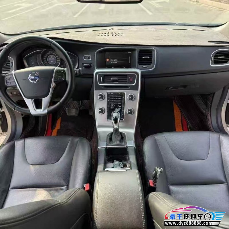 20年沃尔沃S60轿车抵押车出售