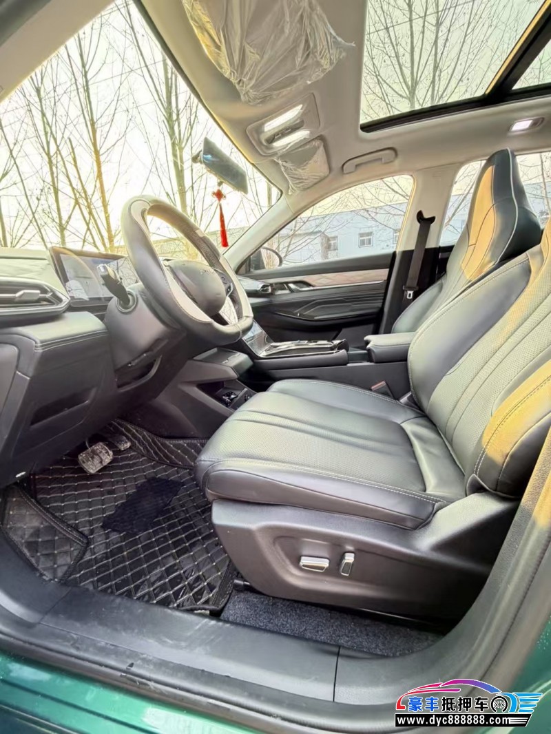 24年东风风神浩瀚轿车抵押车出售