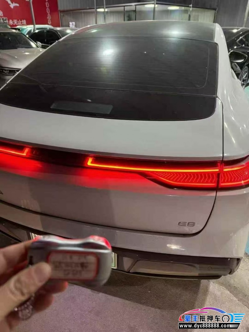 25年吉利银河轿车抵押车出售