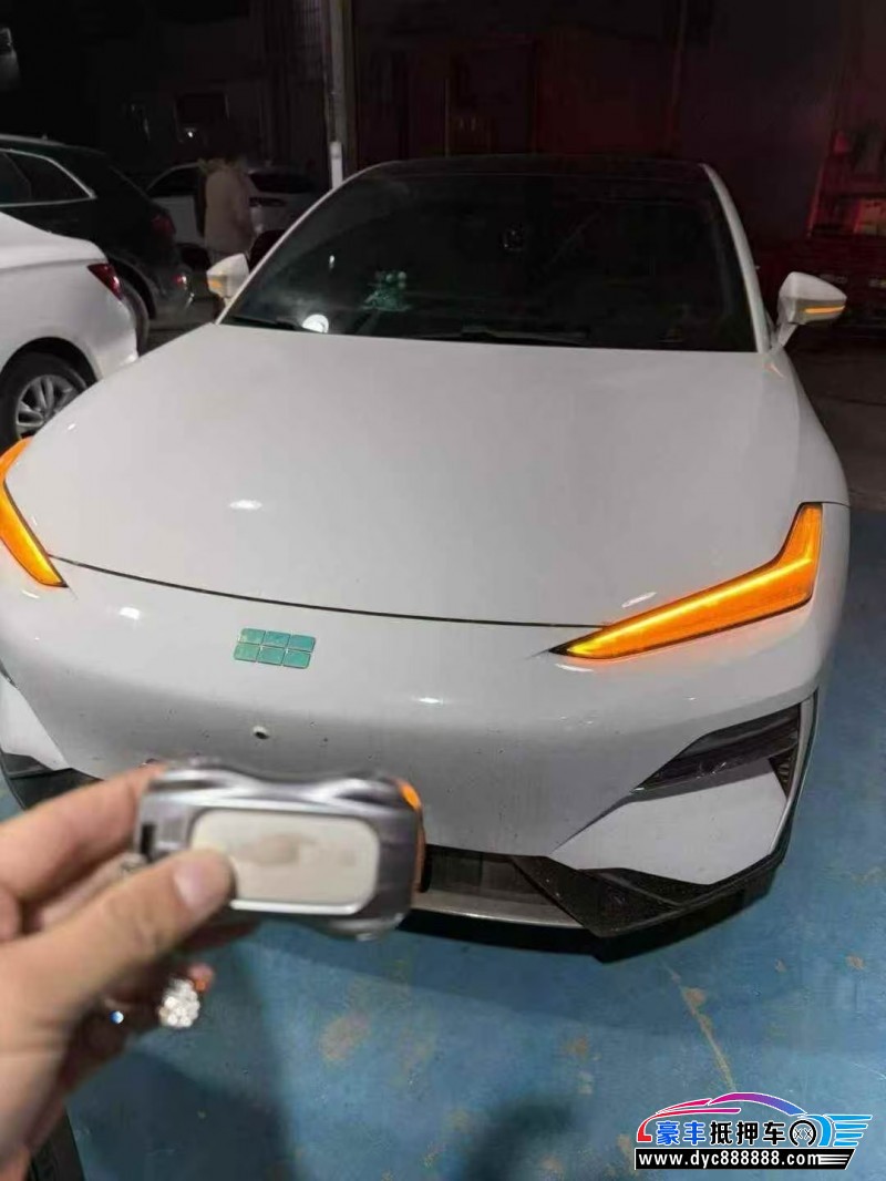 25年吉利银河轿车抵押车出售