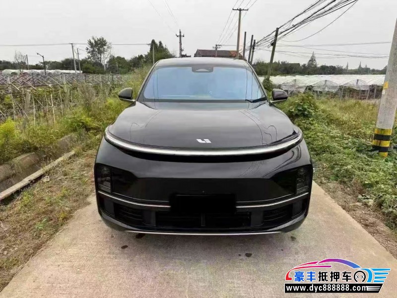 24年理想L8轿车抵押车出售