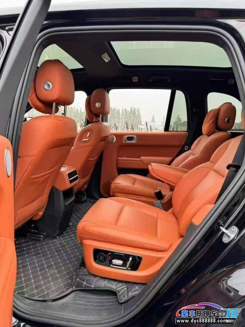 24年理想L8轿车抵押车出售