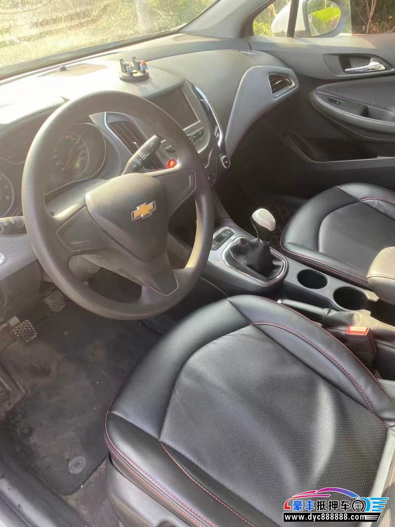 18年雪佛兰科鲁兹轿车抵押车出售