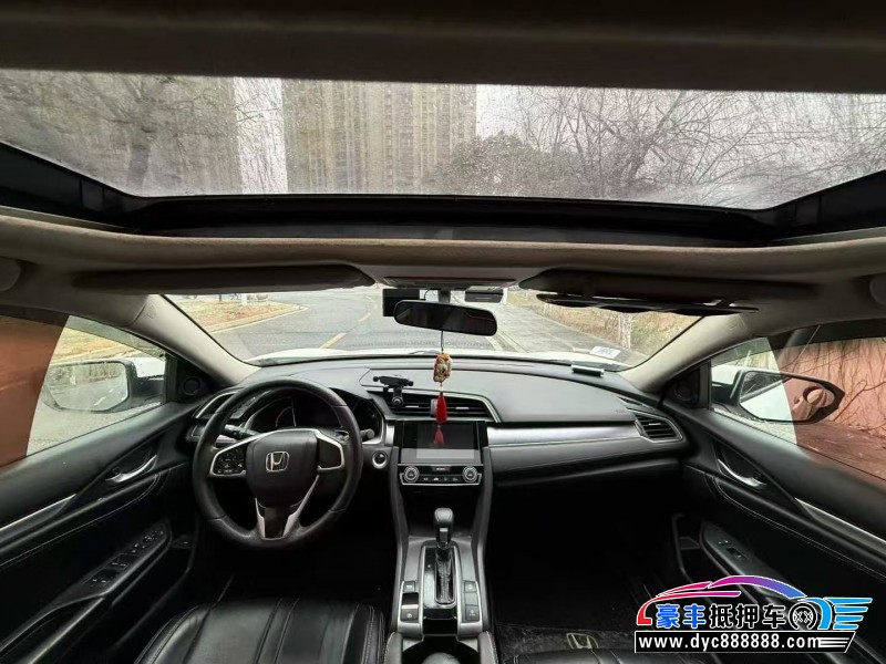 17年本田思域轿车抵押车出售