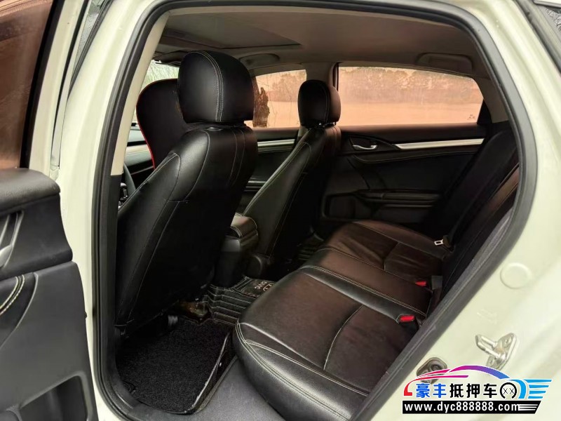 17年本田思域轿车抵押车出售