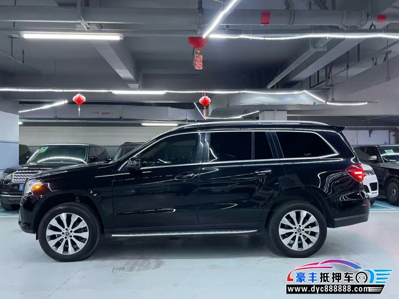 17年奔驰GLS轿车抵押车出售