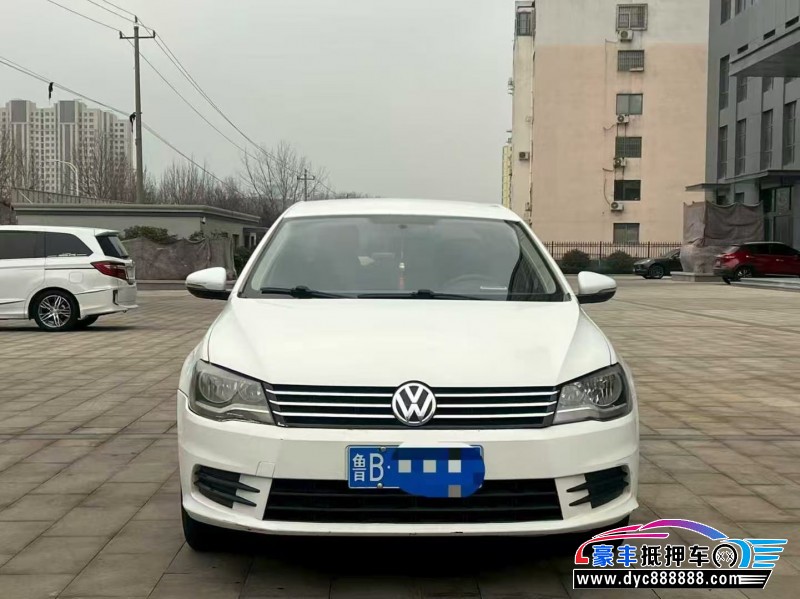 抵押车出售14年大众宝来轿车