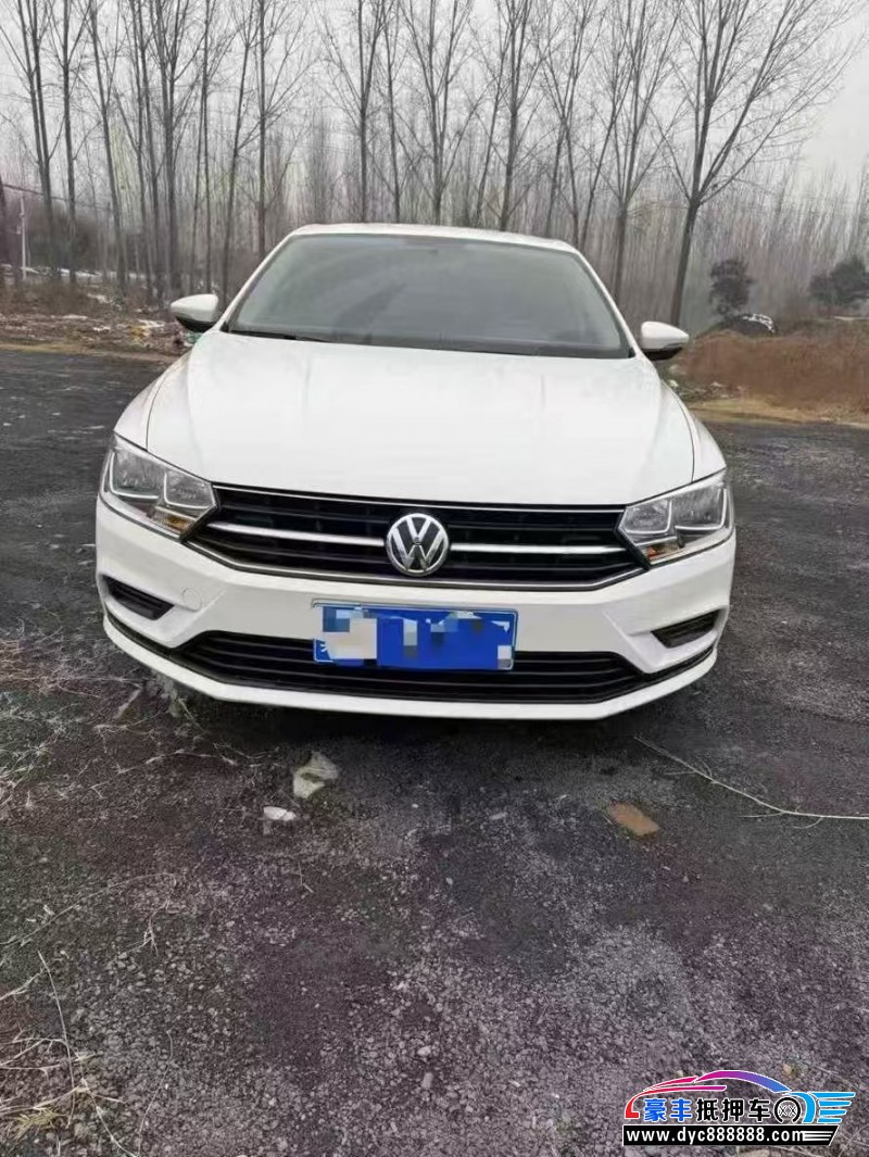 抵押车出售21年大众宝来轿车