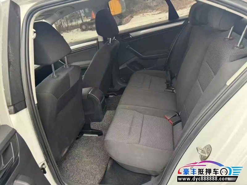 21年大众宝来轿车抵押车出售