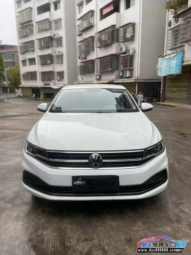 22年大众宝来轿车抵押车出售