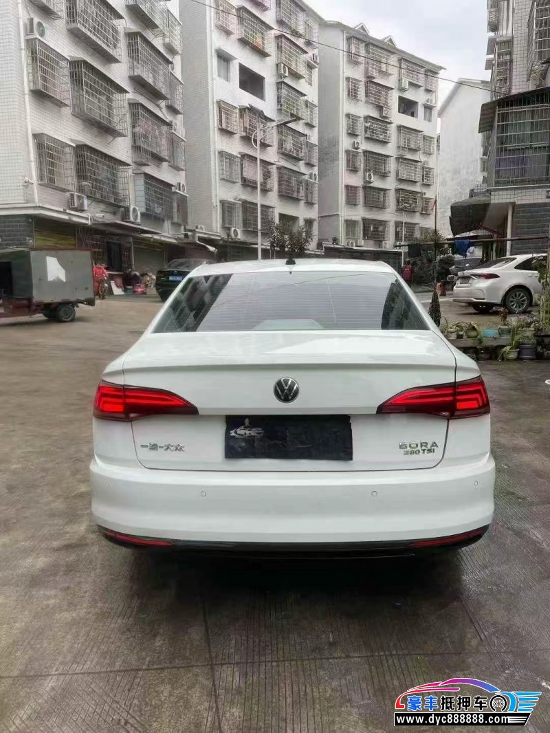 22年大众宝来轿车抵押车出售