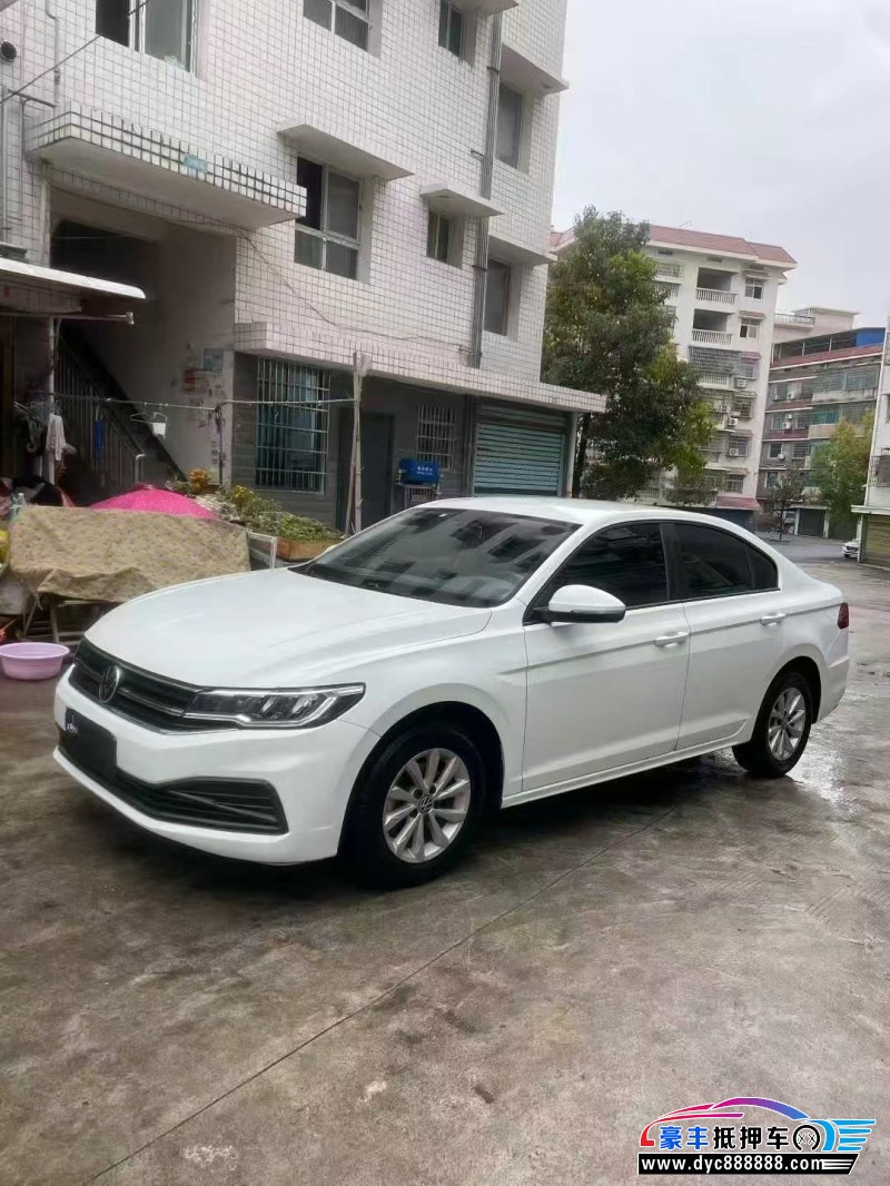 22年大众宝来轿车抵押车出售