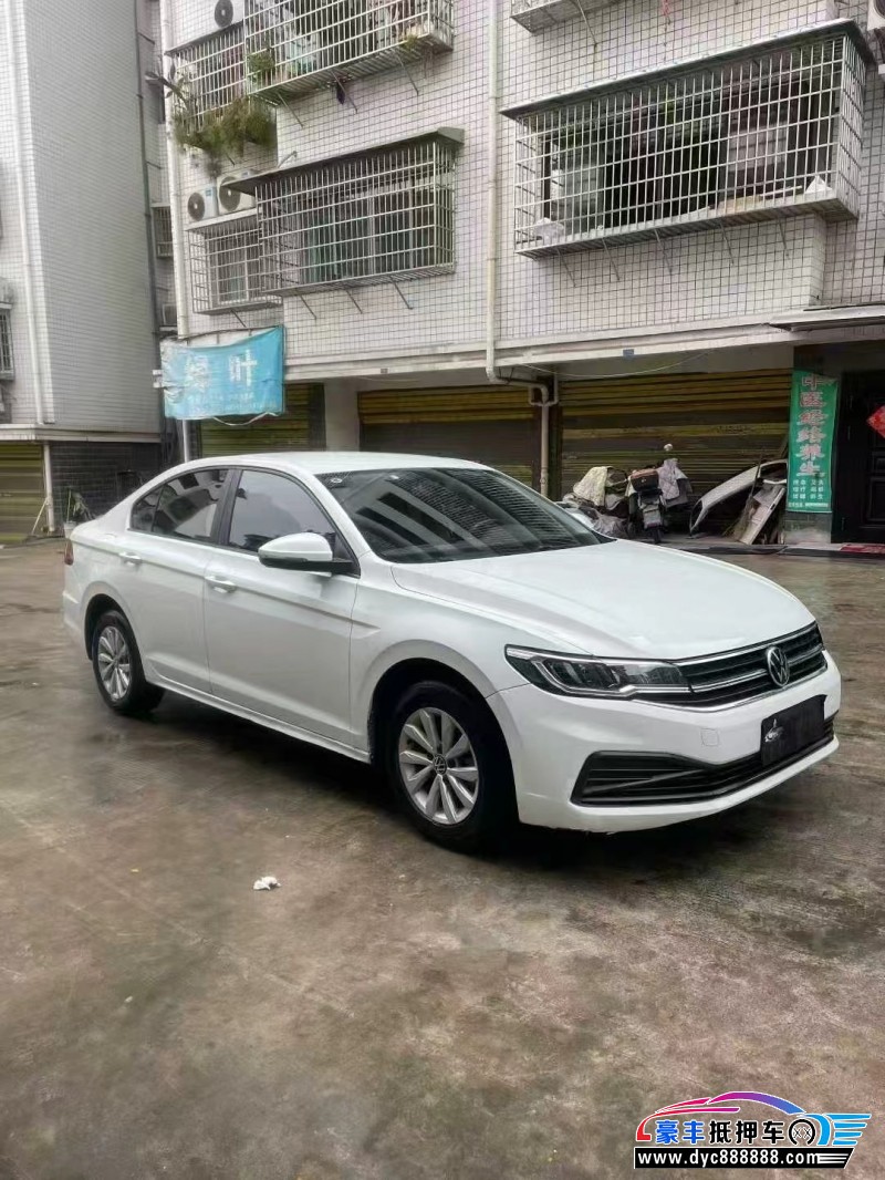 22年大众宝来轿车抵押车出售