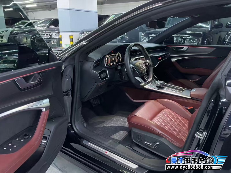 24年奥迪A7轿车抵押车出售