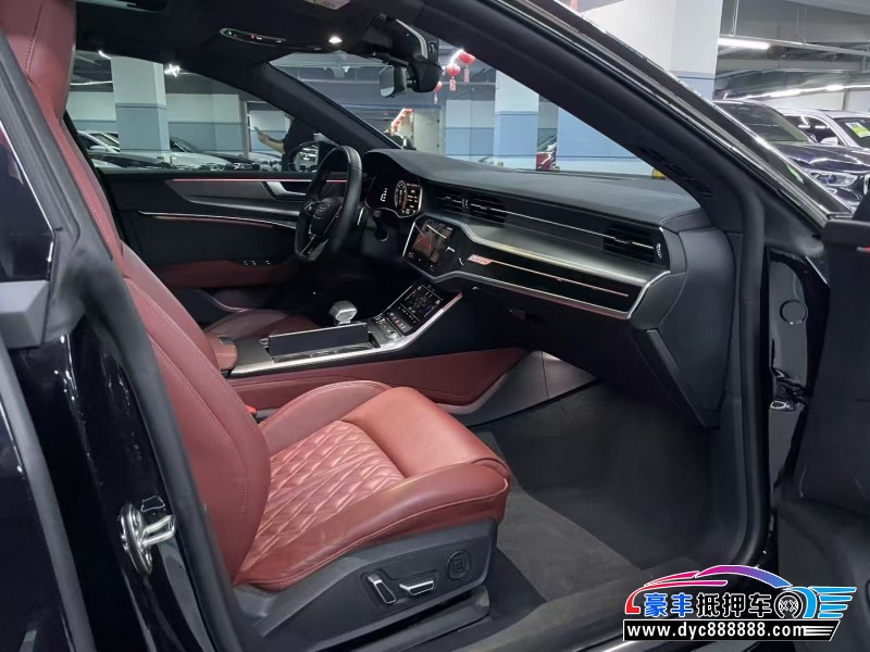 24年奥迪A7轿车抵押车出售