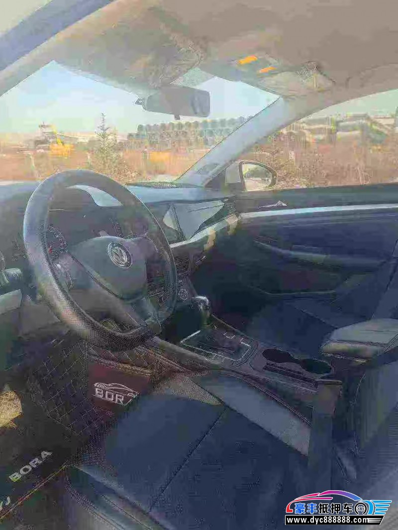 19年大众宝来轿车抵押车出售