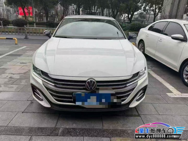 抵押车出售23年大众CC轿车