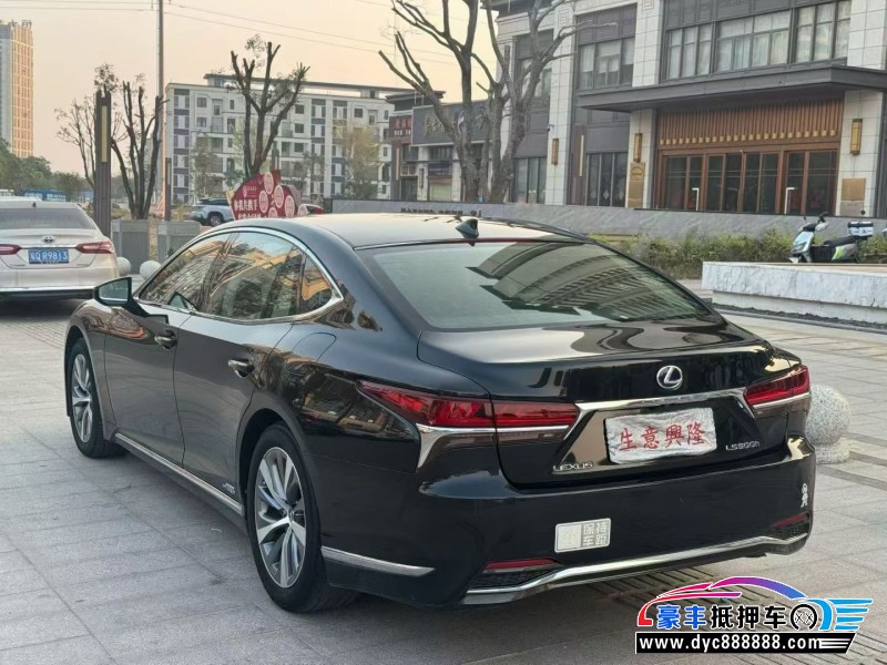18年雷克萨斯LS轿车抵押车出售