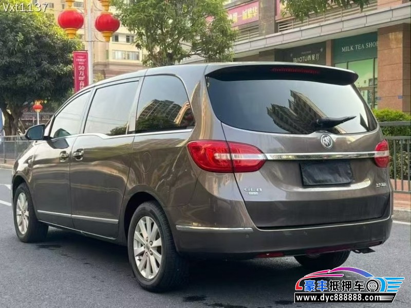 18年别克GL8轿车抵押车出售