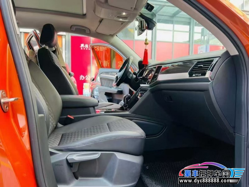 20年大众途昂轿车抵押车出售