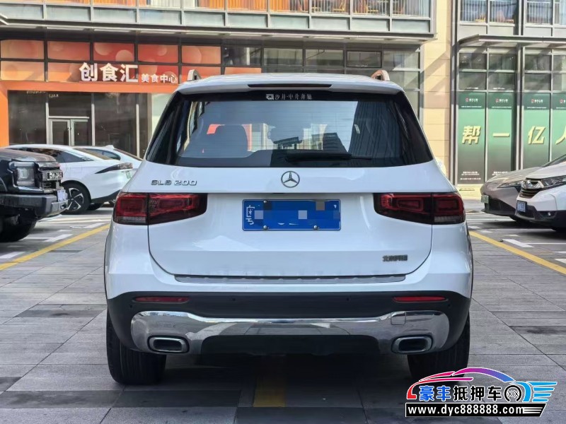 21年奔驰GLB轿车抵押车出售