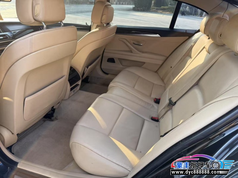 13年宝马5系轿车抵押车出售