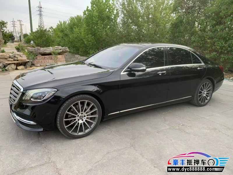17年奔驰S轿车抵押车出售