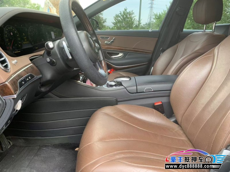 17年奔驰S轿车抵押车出售