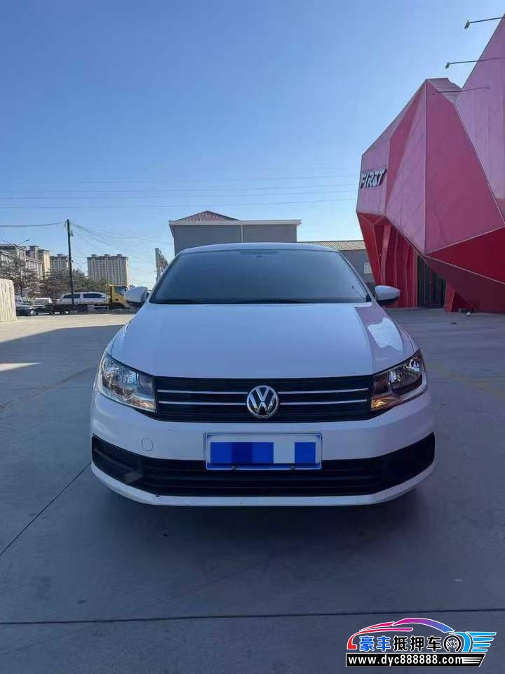 抵押车出售22年大众桑塔纳轿车