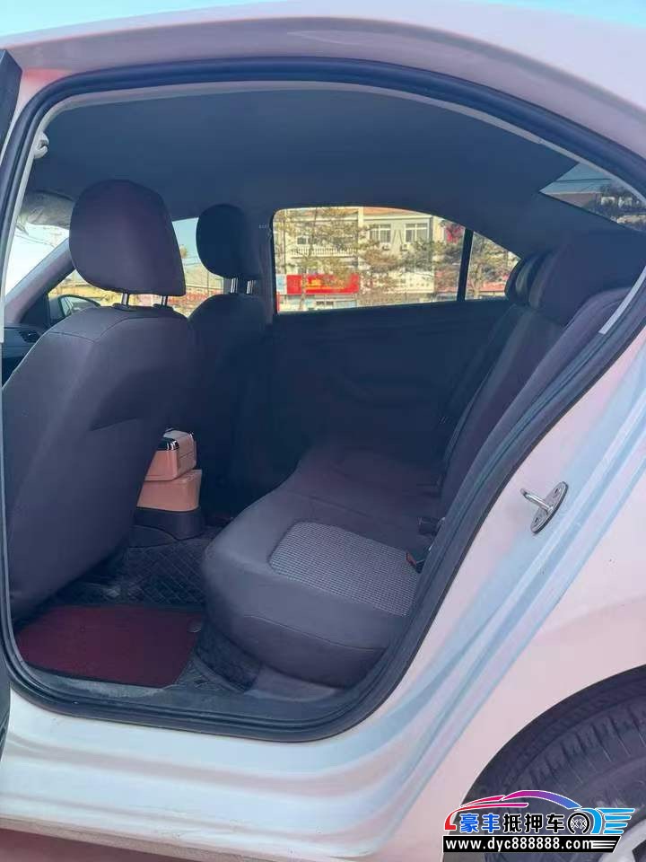 22年大众桑塔纳轿车抵押车出售