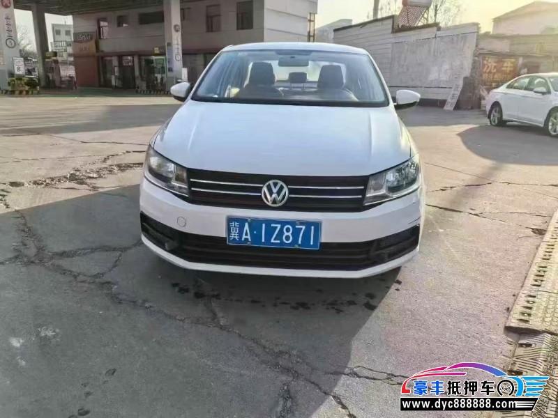 抵押车出售20年大众桑塔纳轿车