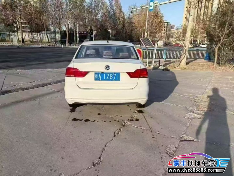 20年大众桑塔纳轿车抵押车出售