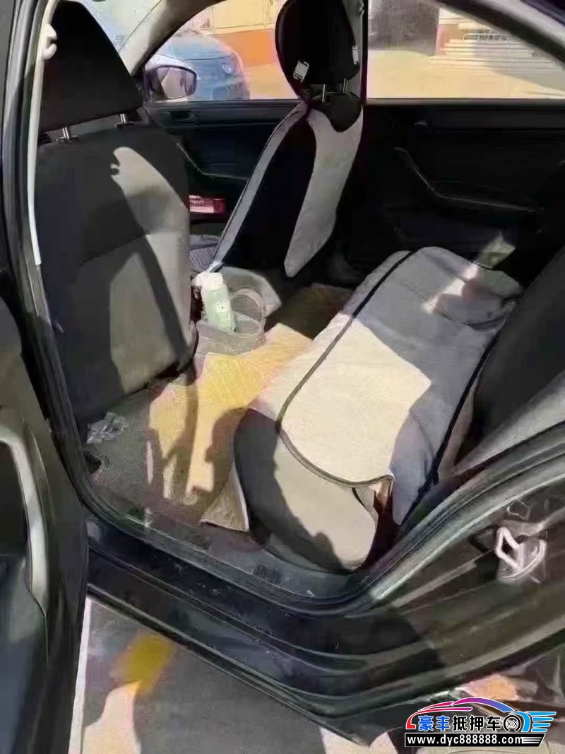 16年大众桑塔纳轿车抵押车出售